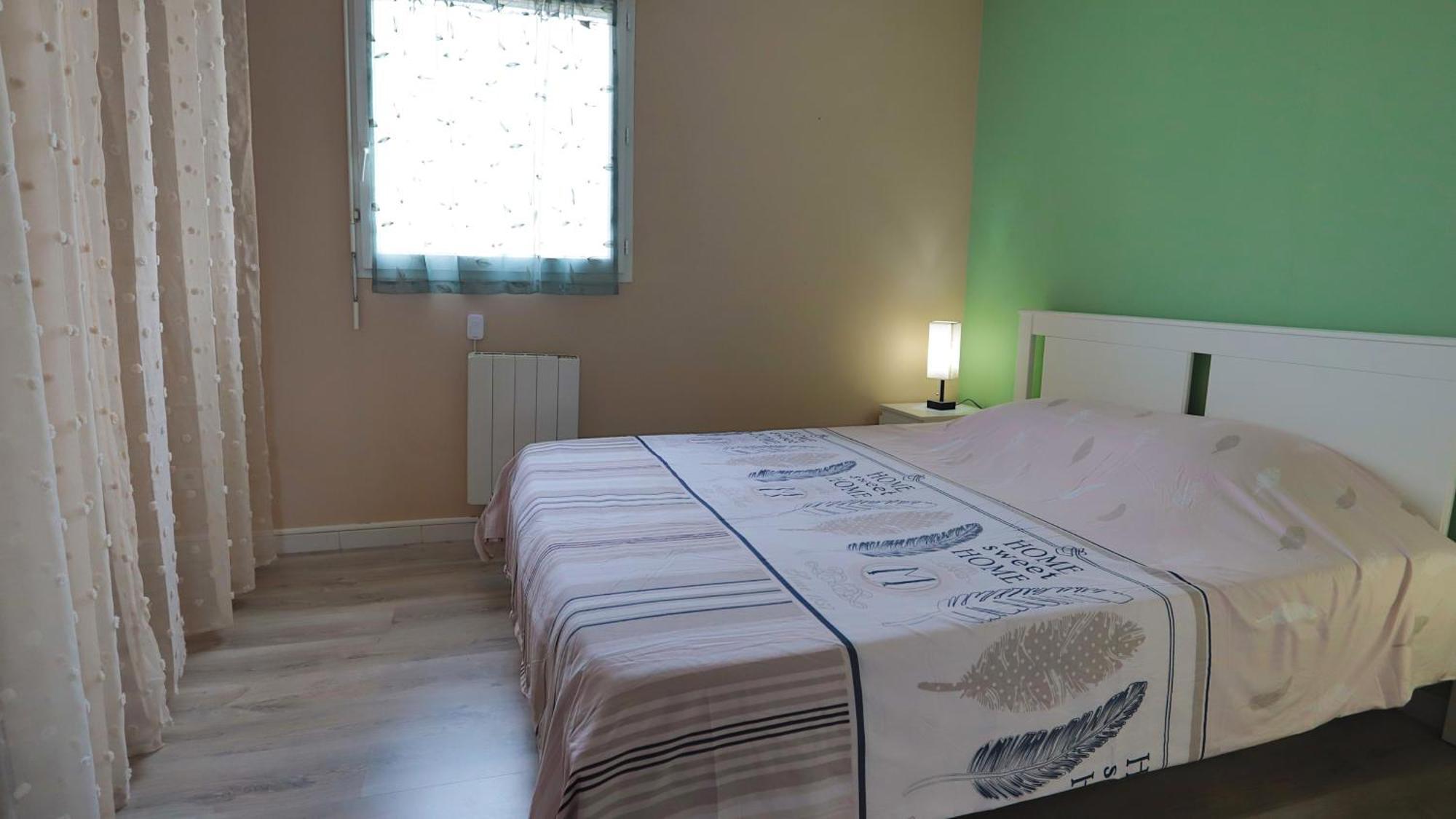 Appart T2 Dans Residence Calme Parking Prive Gratuit มิรามาส ภายนอก รูปภาพ