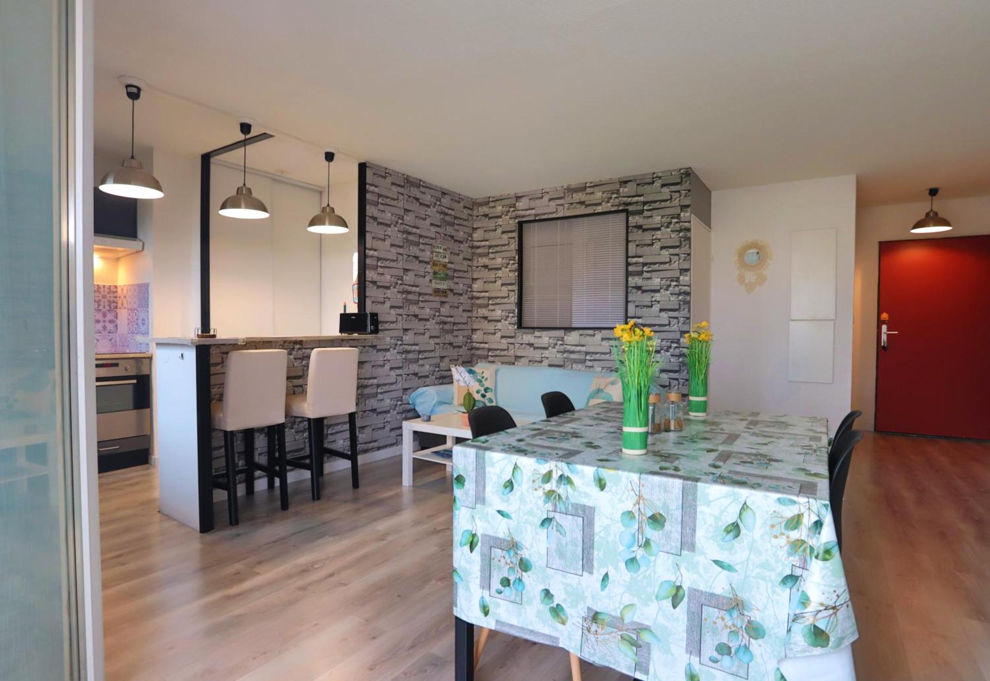 Appart T2 Dans Residence Calme Parking Prive Gratuit มิรามาส ภายนอก รูปภาพ